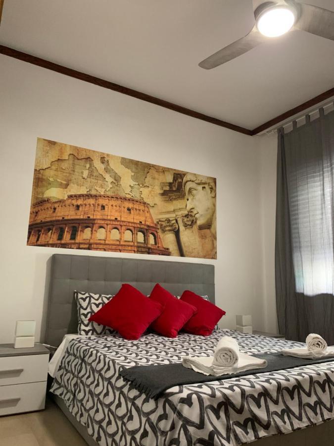 Bella Roma - Ee Hotel Luaran gambar