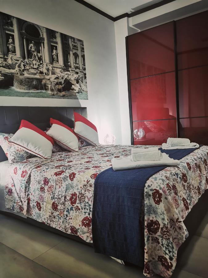 Bella Roma - Ee Hotel Luaran gambar