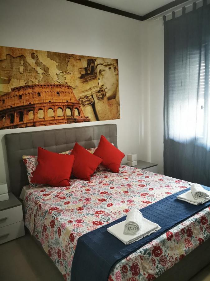 Bella Roma - Ee Hotel Luaran gambar