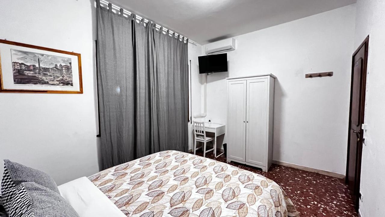 Bella Roma - Ee Hotel Luaran gambar