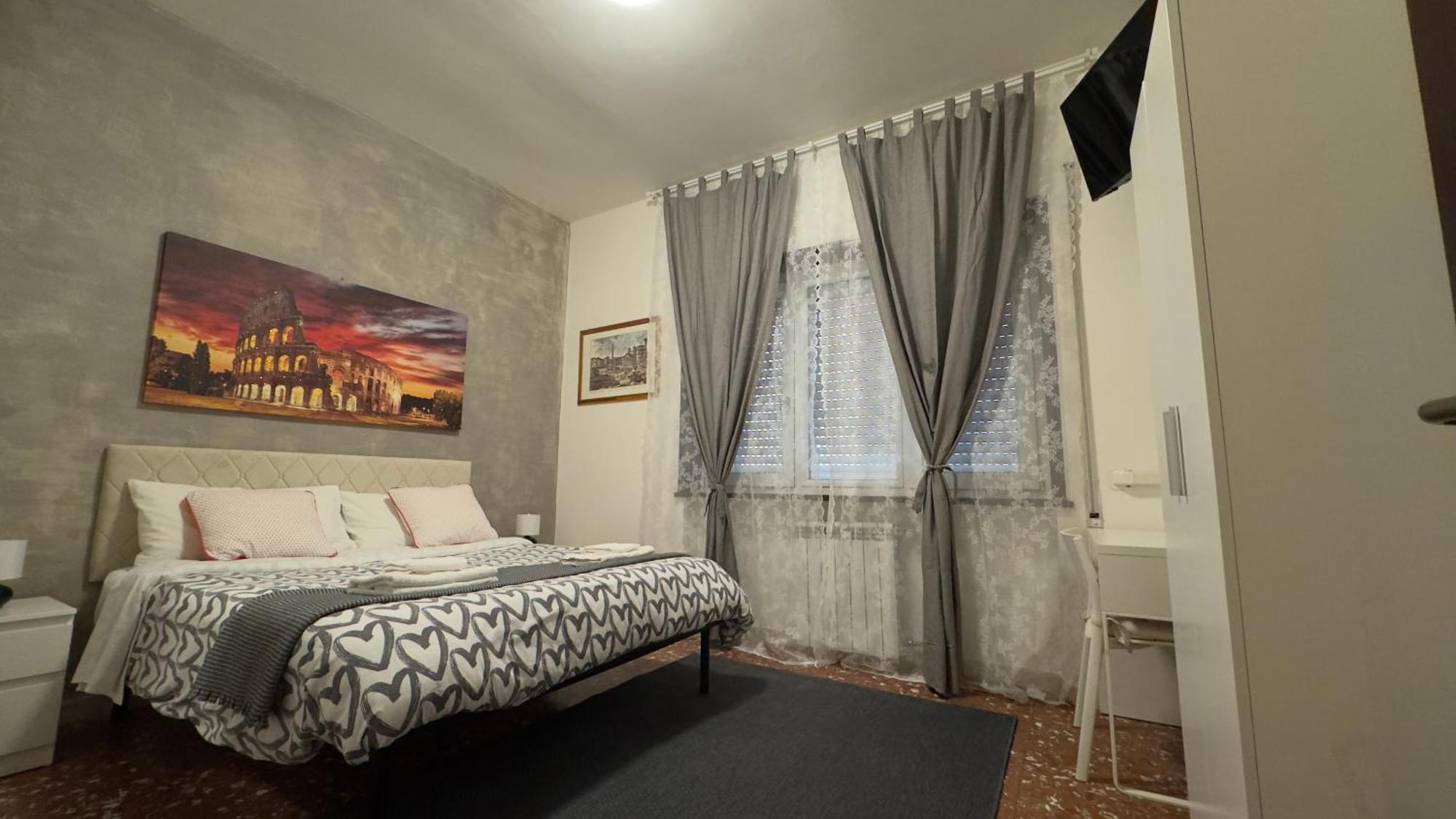 Bella Roma - Ee Hotel Luaran gambar
